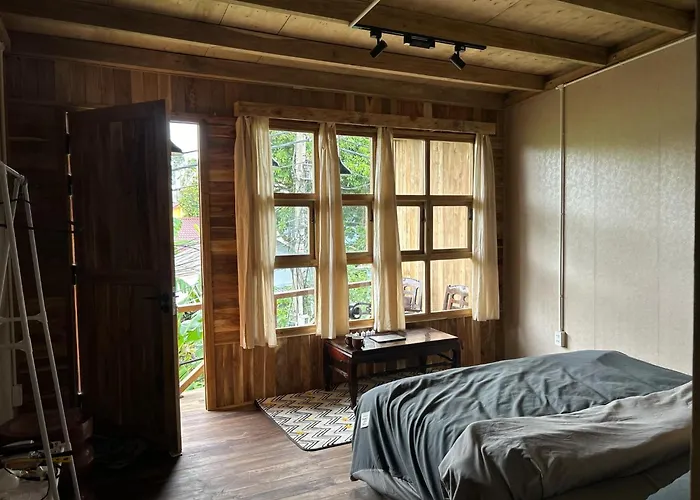 Yen Homestay